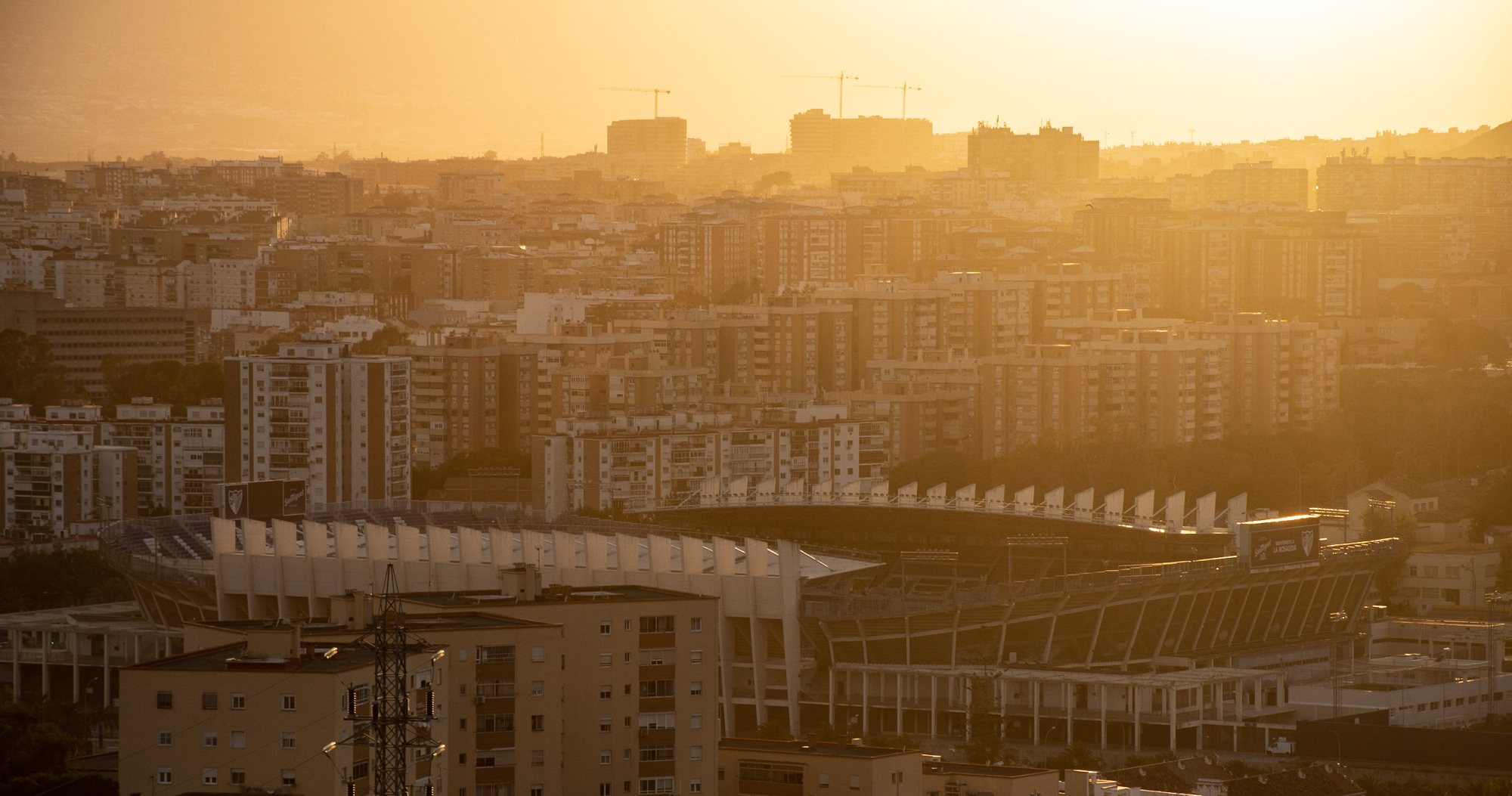El estadio del Málaga CF ya tiene 80 años de vida y ha acogido grandes eventos del club malaguista.